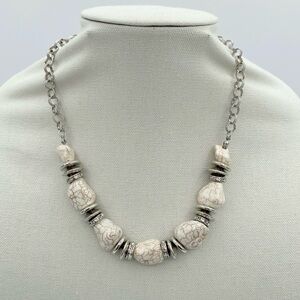 Silver Earth tones Stone Beads Necklace